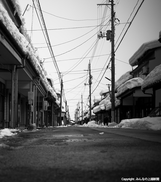 新潟県上越市北城3丁目雁木通り雁木づくり